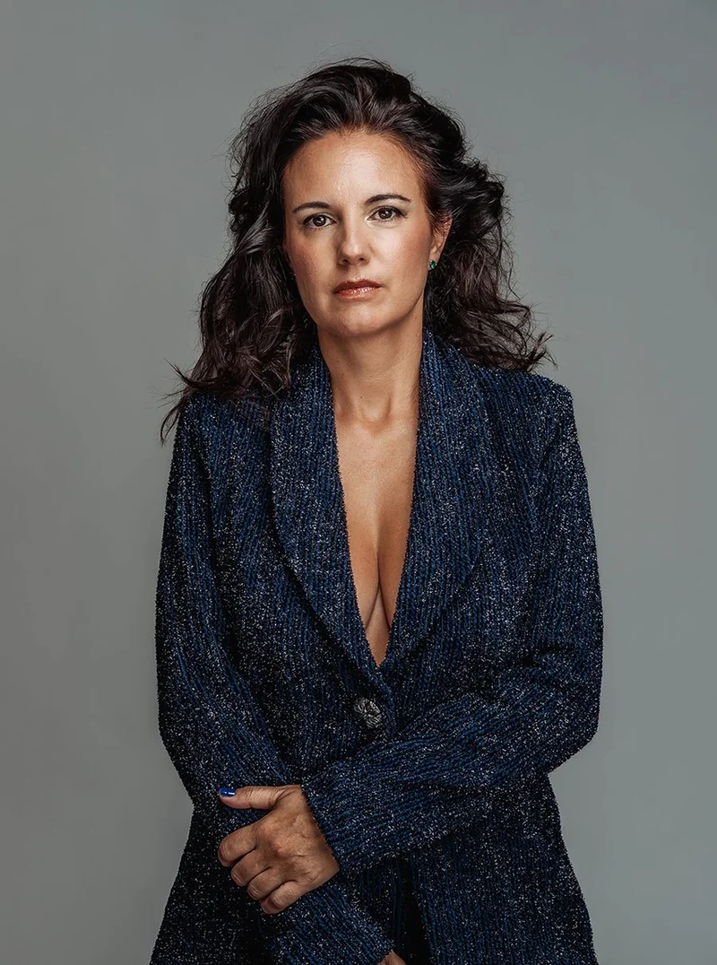 Retrato editorial de una participante